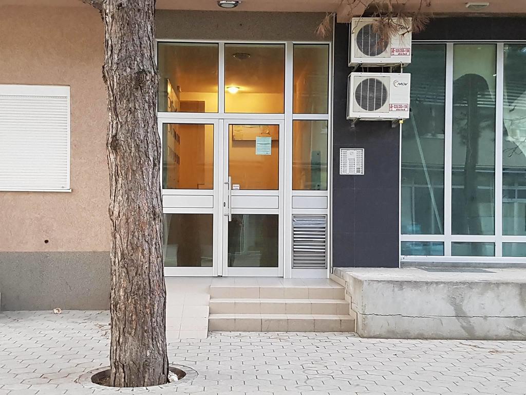 Agent Lux Apartments Jagodina Exterior photo